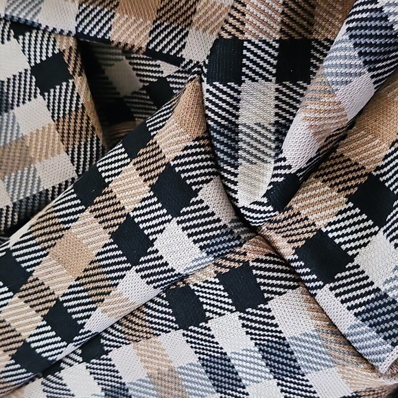 Maurices Caramel, Tan, and Brown Checkered Blazer NWOT - Picture 10 of 16